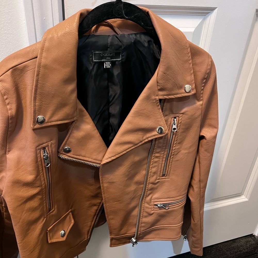 Chocolate USA Tan Faux Leather Moto Jacket – Size M - Picture 11 of 11